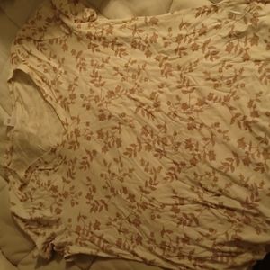 Large flower v neck shirt